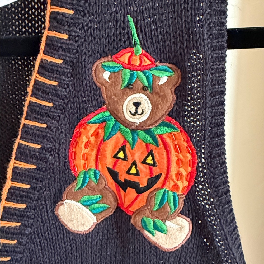 Basic Editions Vintage Halloween Button Down Embr… - image 4